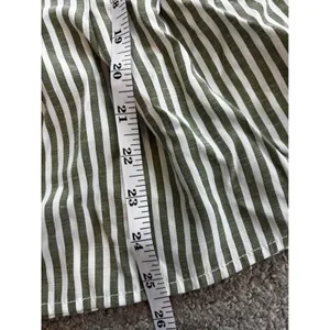 Max Studio London Sleeveless Blouse L Green Stripe Smocked Back Peplum Top thumbnail 6