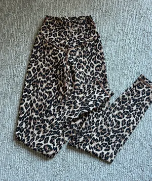Aerie Offline Crossover Leggings High-Waisted thumbnail 1