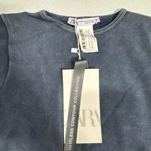 Zara Crop Top Crew Neck Pullover Stretch Long Sleeve Faded Blue Size XS Stylish thumbnail 3