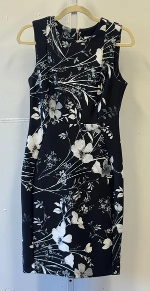 Calvin Klein Womens Black White Floral Sleeveless Scuba Sheath Dress Size 6 thumbnail 1