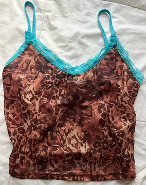 Amazon Leopard print tank cropped top thumbnail 1