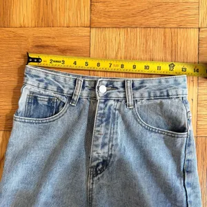 Unbranded Vintage High Rise Wide Leg Jeans 26x29.5 Actual Light Wash 100% Cotton thumbnail 6