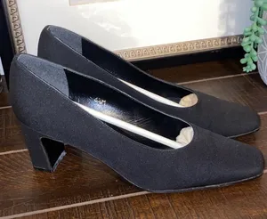 Bandolino Elegant Classic Black Block Heels Made in Spain Size 6.5M thumbnail 1