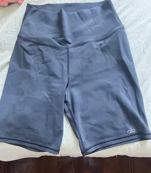 Alo Biker Shorts thumbnail 1