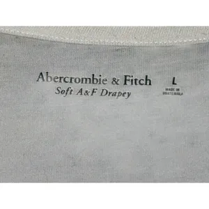 Abercrombie & Fitch Soft AF Drapey White Knit V-Neck Short Sleeve T-Shirt Size L thumbnail 3