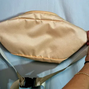 The North Face large peach, cross body bag thumbnail 9