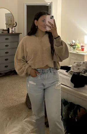 American Eagle mom jeans thumbnail 1