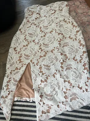 Showpo White Lace dress size 16 thumbnail 2