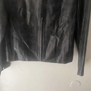 Valerie Stevens Y2k Large 100% Leather Snake Skin Embossed Grunge Bomber‎ Jacket thumbnail 3