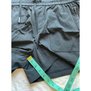 NWT Athleta Trekkie North Short Medium Black thumbnail 9