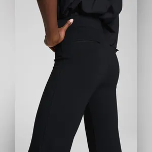 New Spanx Black Ponte Knit Pull On Pants Straight Leg Size L thumbnail 3