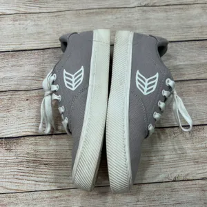 Cariuma NAIOCA Low Top Sneakers Gray Canvas Lace Up ‎ Women's Size 8 thumbnail 5