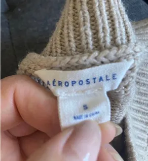 Aeropostale sweater  thumbnail 4
