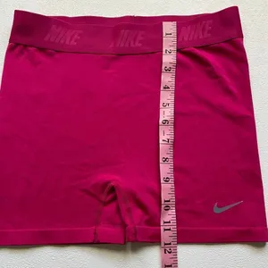 Nike Golf Dri-Fit Compression Shorts Women’s Small Fuchsia Pink Activewear thumbnail 6