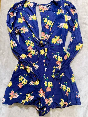 Kimchi Blue Maddie Plunging Tie-Front Romper Size 0 thumbnail 7