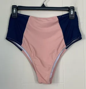 Cupshe Pink And Navy High Waisted Bikini Swimsuit ~ Women’s Size M thumbnail 6