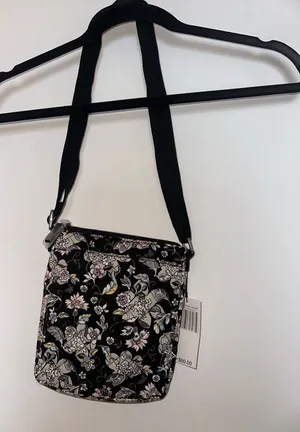 Vera Bradley Crossbody thumbnail 1