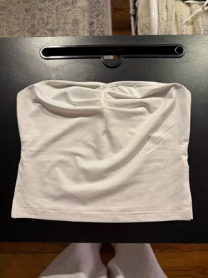 SHEIN Cropped White Tube Top thumbnail 2