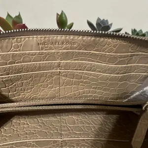 Michael Kors Wallet Womens OS Tan Croc Embossed Leather Zip Around Jet‎ Set thumbnail 8