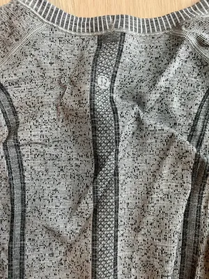 Lululemon Swiftly Tech Long Sleeve thumbnail 4