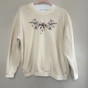 EASY COMFORTS STYLE Embroidered‎ Sweatshirt, XL White thumbnail 1