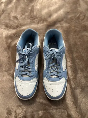 And1 Sneakers Women’s Size 9 Light Blue and White Low-Top Athletic Sneakers thumbnail 10