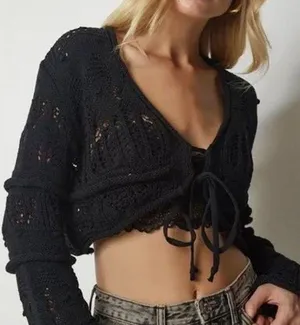 Women’s Zara black crop crochet cardigan thumbnail 1