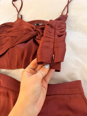 Express Two-Piece Set thumbnail 3