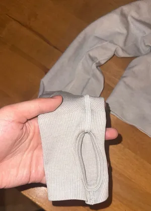 Long Sleeve Gray Gymshark Top  thumbnail 3