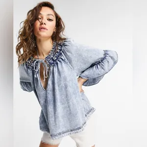Free People Ainsley Denim Top in Indigo Wash Size Large thumbnail 9