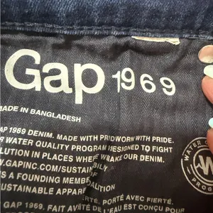 GAP 1969 Dark Blue Denim thumbnail 3