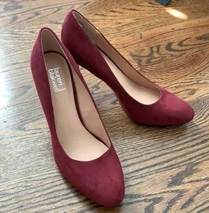 Lauren Blackwell Cecily Suede Burgundy High Heel Pumps Sz 10 thumbnail 1