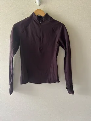 Lululemon Toasty Tech 1/2 Zip Black cherry maroon W3AXUS tech fleece size 6 thumbnail 3