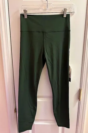 Vuori Allthefeels Aspen Leggings *** Sold Out Online thumbnail 1