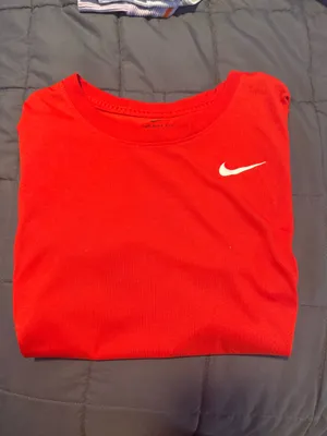 Nike Dri-Fit Top thumbnail 1