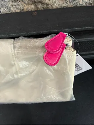 Nordstrom Beauty Spot Cosmetic Travel Makeup Case Pink Brand New thumbnail 9