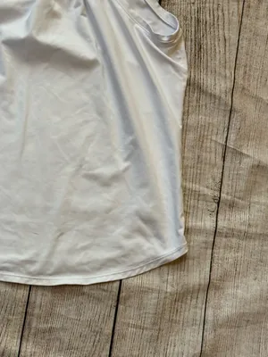 Southern Tide Tank Top Size Medium Malia Racerback Womens Classic White thumbnail 8
