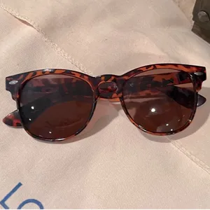 Vintage Tortoiseshell Sunglasses Brown Amber Retro Unbranded thumbnail 14