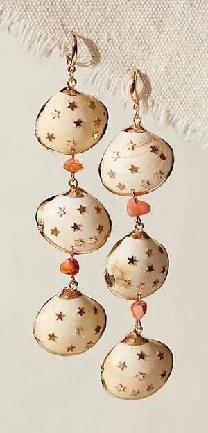 NWT FREE PEOPLE Bahama Baby Earrings - Apricot Three Shells $48 MSRP thumbnail 1