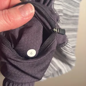 Lululemon Run Light Up Reflective Tank Top thumbnail 4