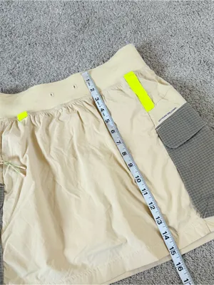 Lululemon Women’s Multi-Pocket Cargo High-Rise Hiking Skirt Skort in Prosecco 6 thumbnail 11