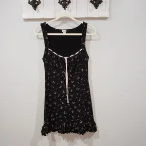 Kimchi Blue Sienna Mini Dress Black Floral Sleeveless Size M thumbnail 2