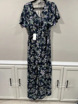NWT Floral V-Neck Navy Jumpsuit with Lavender Blooms thumbnail 5