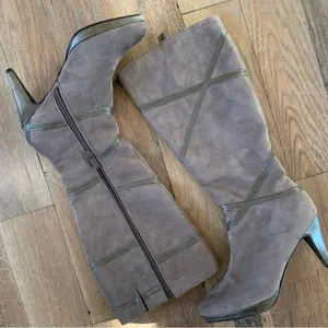 Impo Sport Grey Faux Suede Turner Tall Heeled Knee high Boots Size 8.5 thumbnail 2