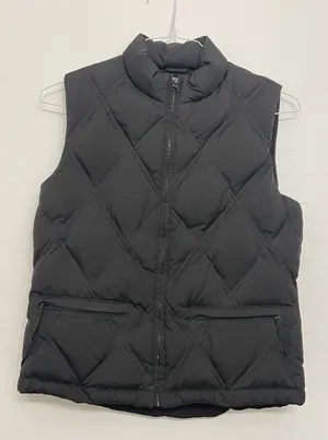 Gap Black Diamond Quilted Puffer Vest 2 pockets Zipper Closure thumbnail 1