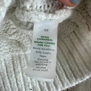 Aerie Cream White Cable Knit Sweater Chunky Cotton Blend Crew Neck Small thumbnail 8
