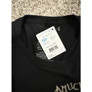 Disney Funko Pop Hocus Pocus Amuck Amuck Amuck Black Graphic Tee Shirt XL NWT thumbnail 4