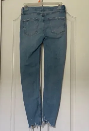 Jeans thumbnail 2