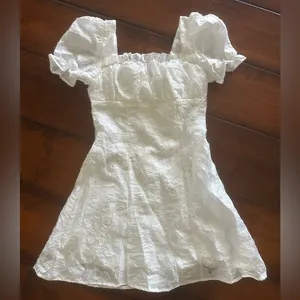 NWT Cider White Puff Sleeve Dress thumbnail 1