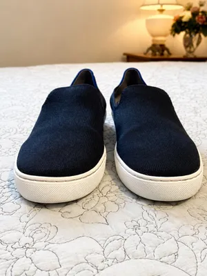 💥ROTHY’S The Original Slip On Sneaker Navy Knit Eco Friendly Women’s Sz 10💛 thumbnail 2